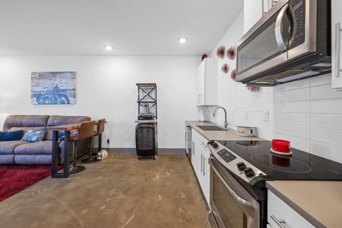 Tiny photo for 510 E Main Street, Chattanooga, TN 37408 (MLS # 1530363)