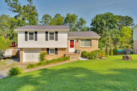 Photo of 4056 E Freedom Circle, Ooltewah, TN 37363 (MLS # 1540950)
