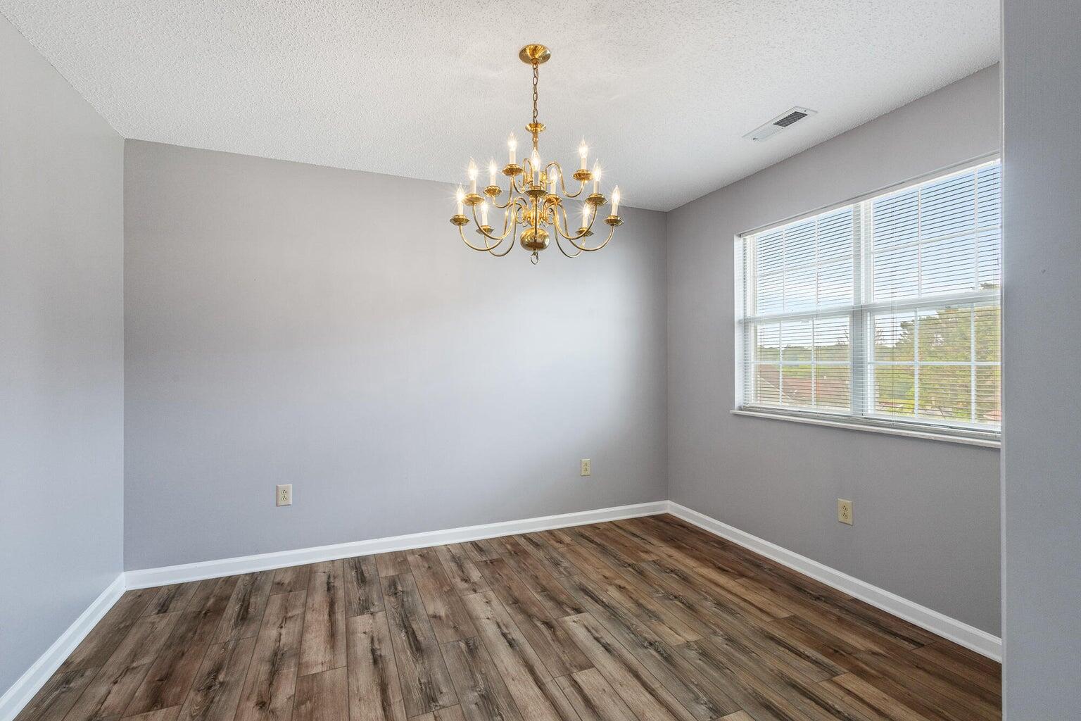 2412 Colonial Drive, Athens, Tennessee image 10