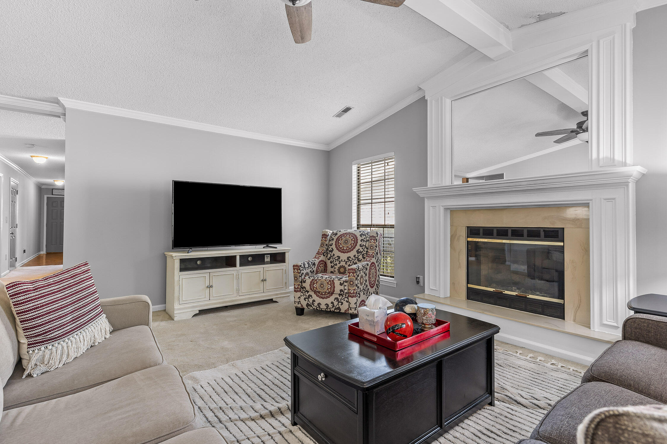 Chattanooga, Tennessee 37421, United States, 3 Bedrooms Bedrooms, ,3 BathroomsBathrooms,Residential,Contingent,40596