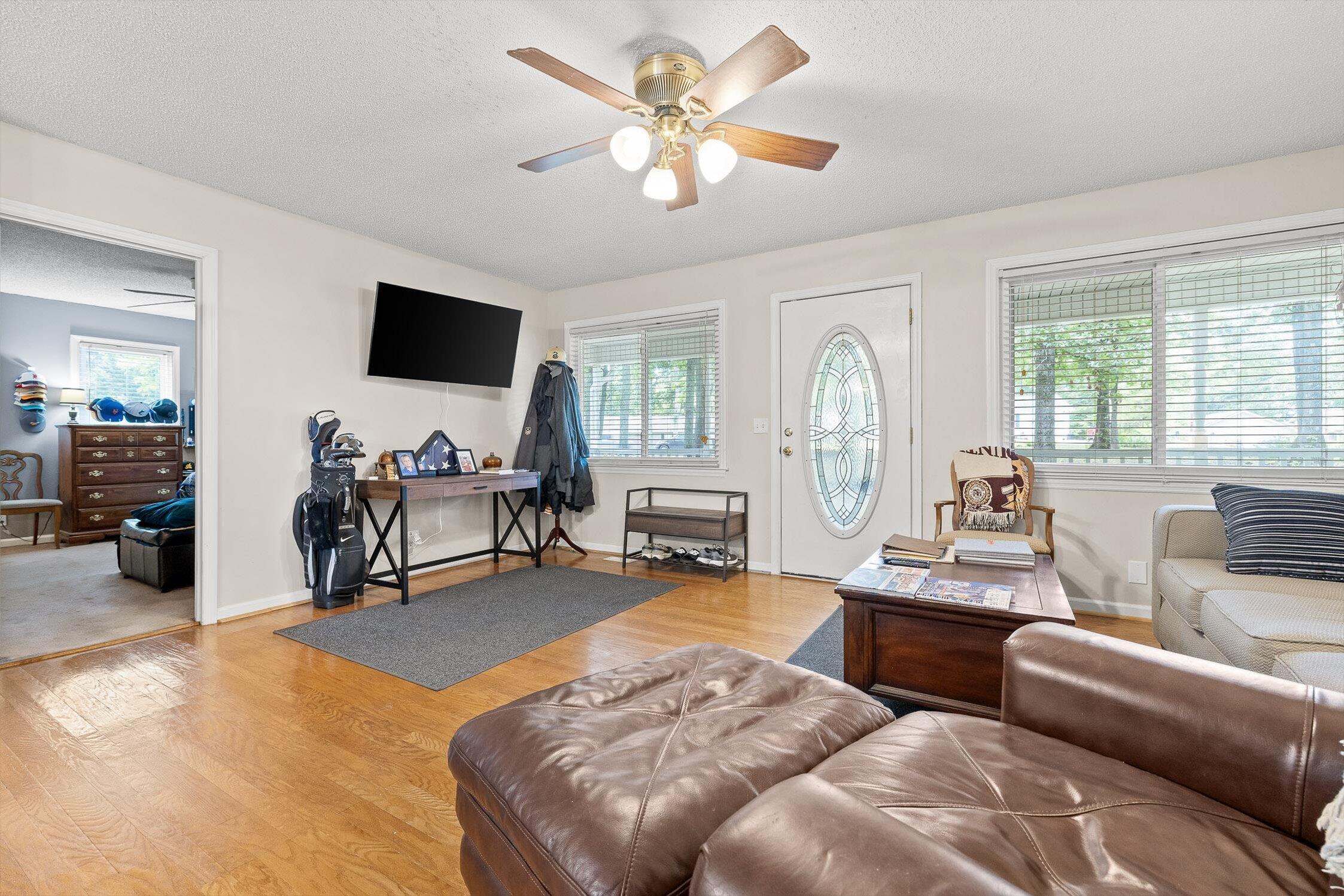 Tunnel Hill, Georgia 30755, United States, 3 Bedrooms Bedrooms, ,2 BathroomsBathrooms,Residential,Active,170908