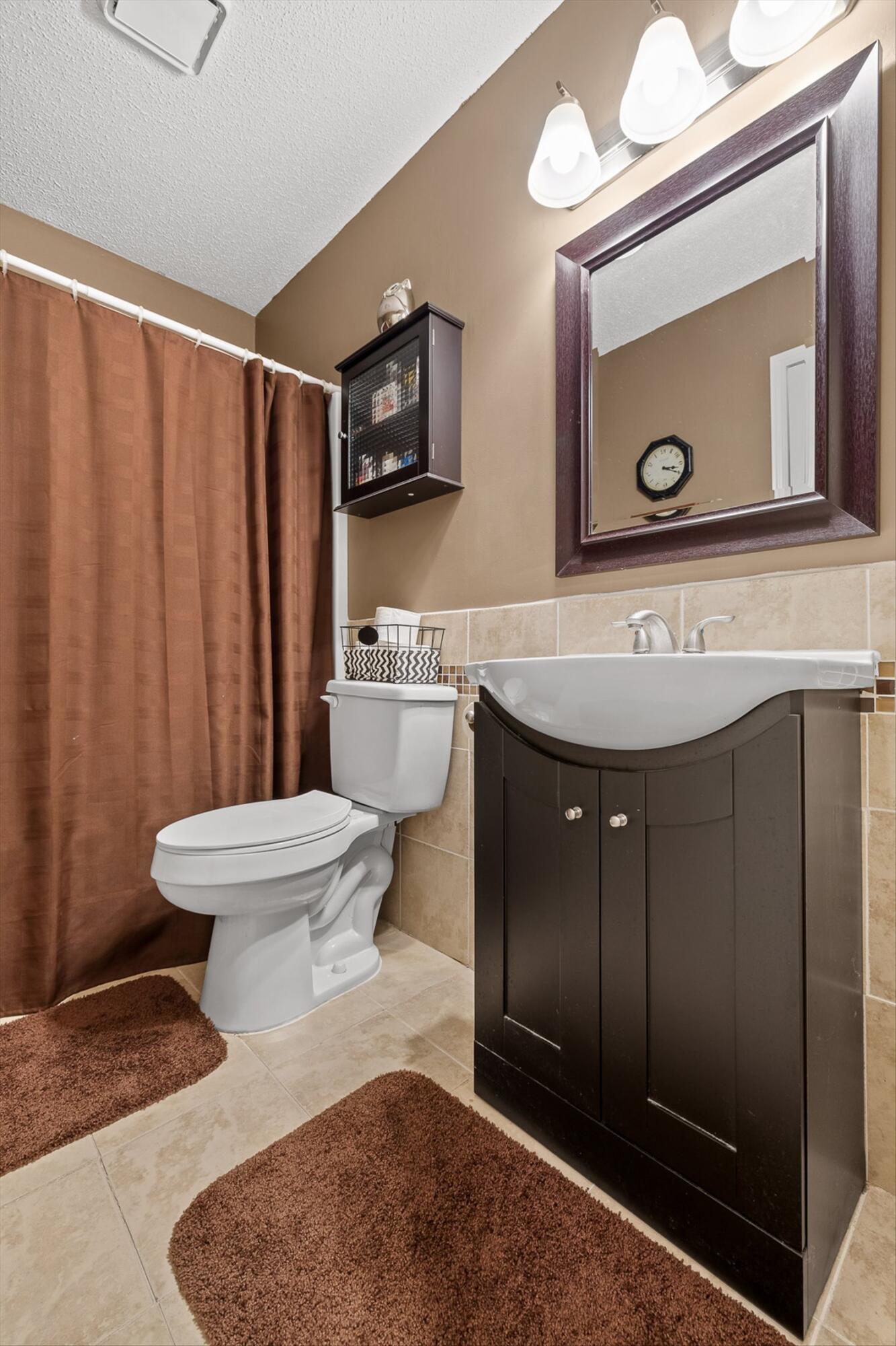 Tunnel Hill, Georgia 30755, United States, 3 Bedrooms Bedrooms, ,2 BathroomsBathrooms,Residential,Active,170908