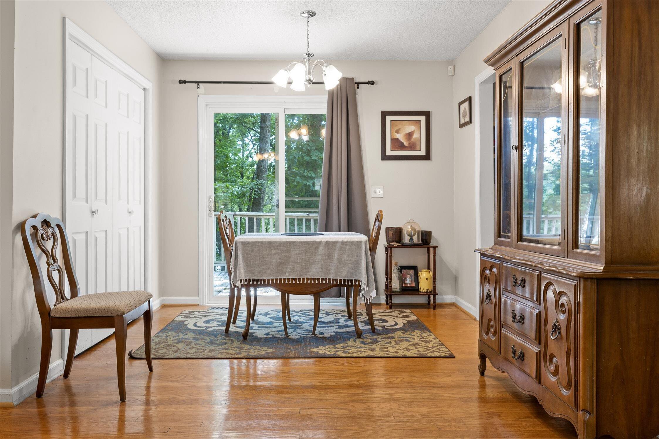 Tunnel Hill, Georgia 30755, United States, 3 Bedrooms Bedrooms, ,2 BathroomsBathrooms,Residential,Active,170908