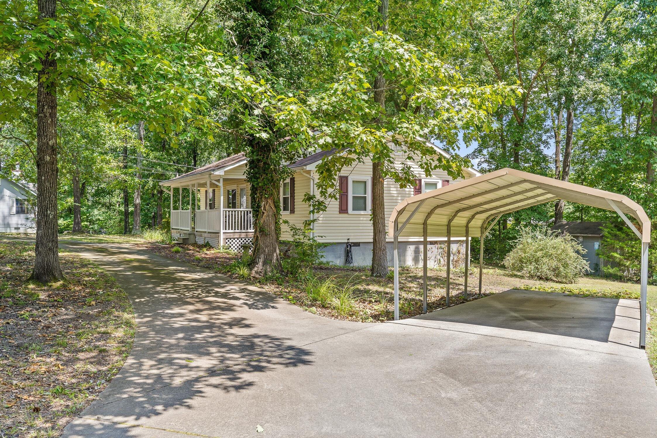 Tunnel Hill, Georgia 30755, United States, 3 Bedrooms Bedrooms, ,2 BathroomsBathrooms,Residential,Active,170908