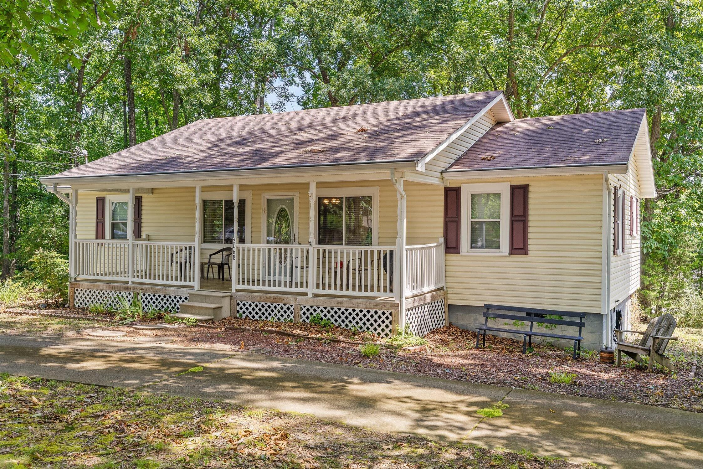 Tunnel Hill, Georgia 30755, United States, 3 Bedrooms Bedrooms, ,2 BathroomsBathrooms,Residential,Active,170908