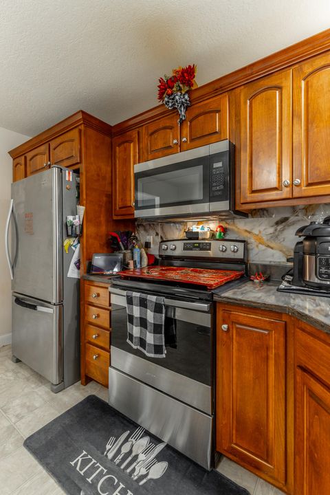 Tiny photo for 1052 Trojan Run Drive, Soddy Daisy, TN 37379 (MLS # 1524041)