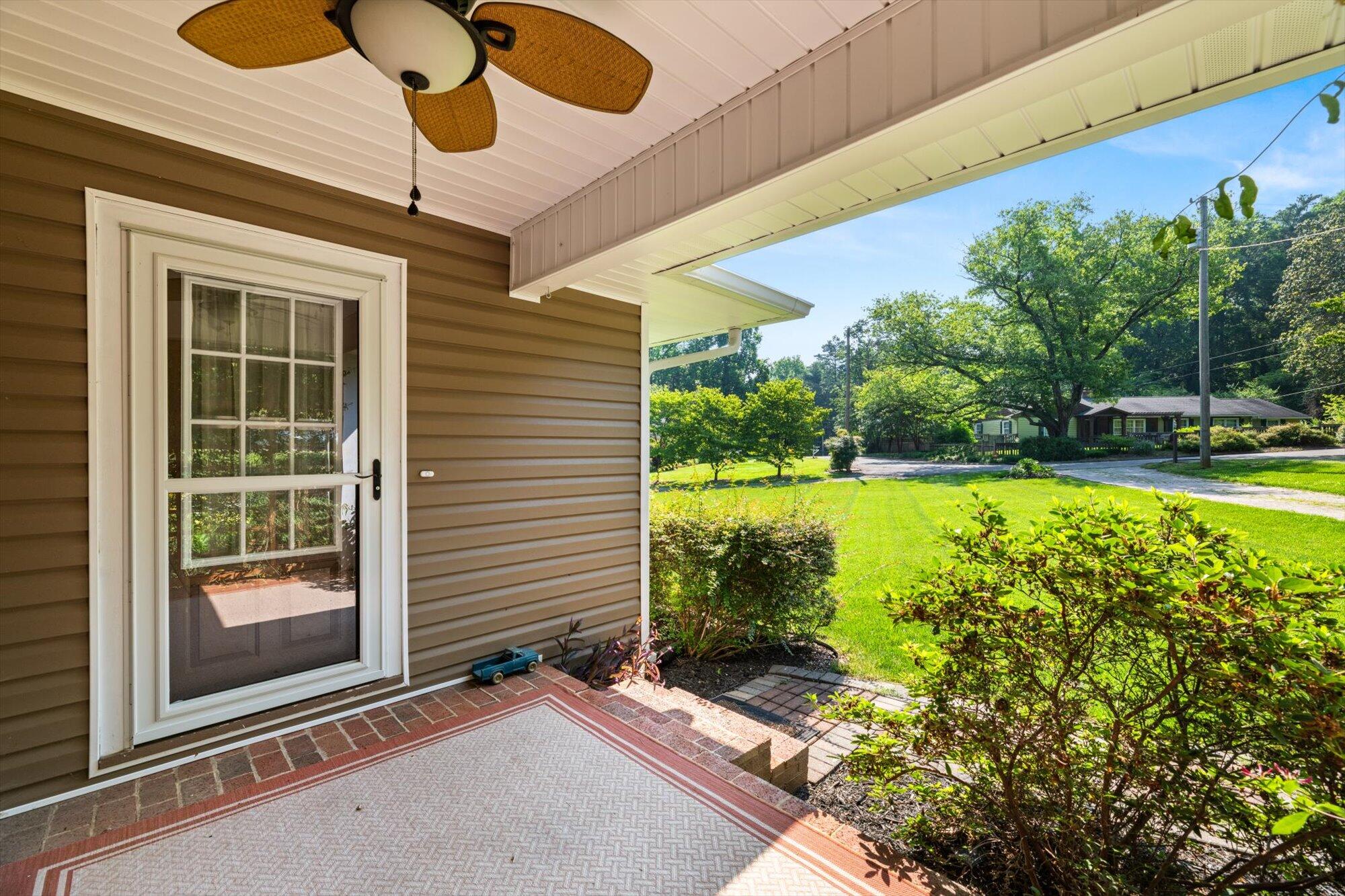 1218 Woodward Park, Athens, Tennessee image 33