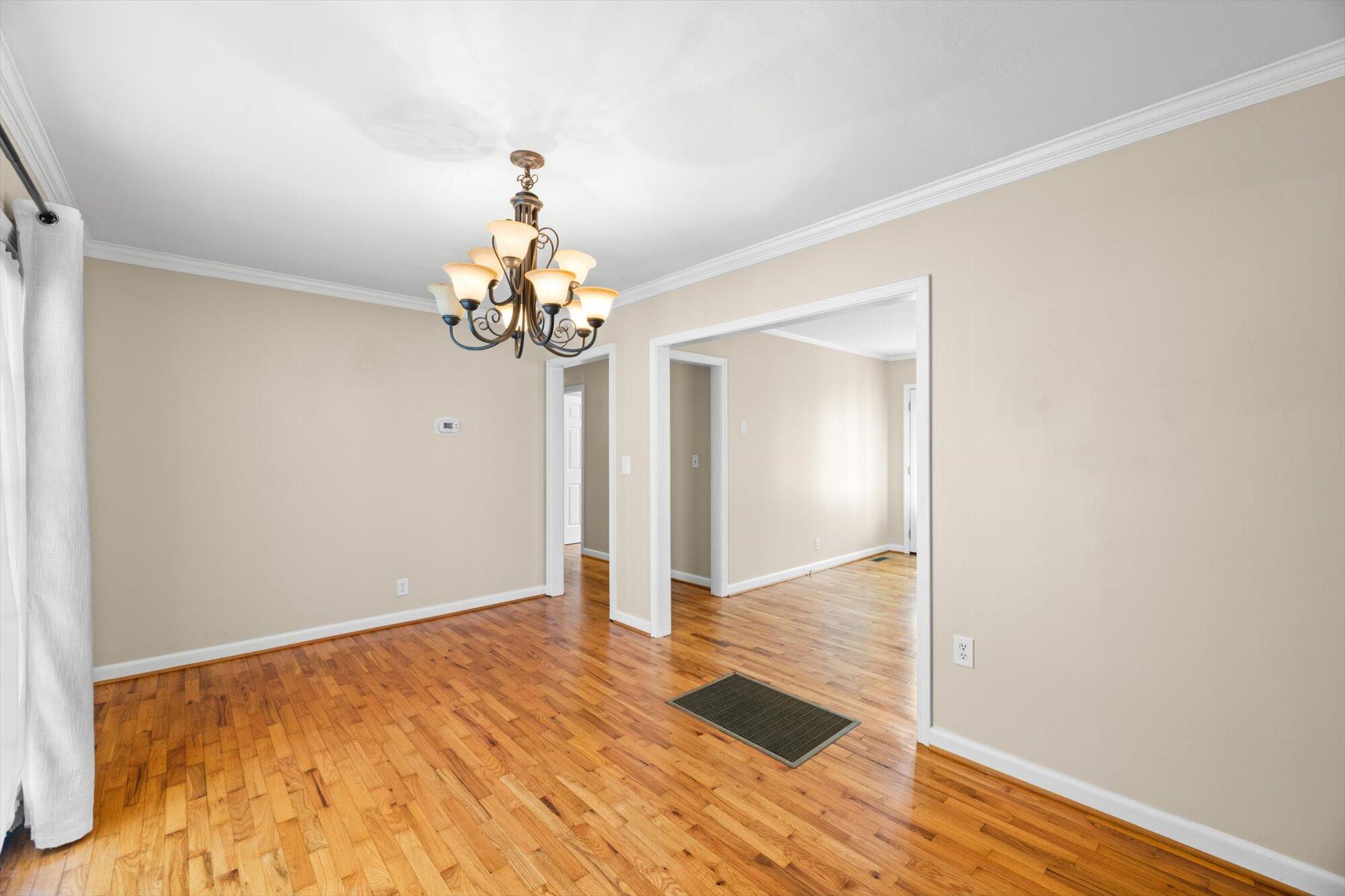 1218 Woodward Park, Athens, Tennessee image 8