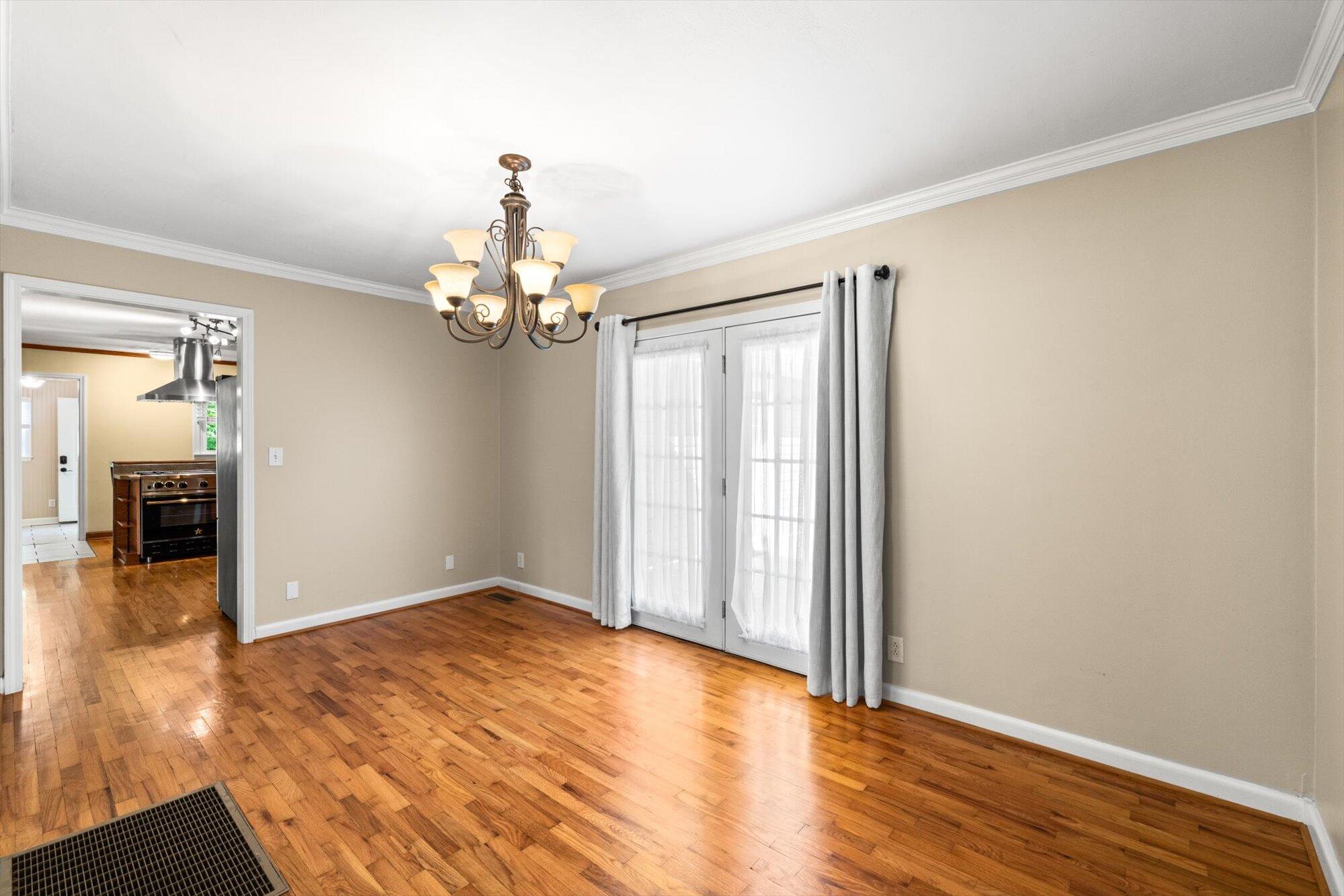 1218 Woodward Park, Athens, Tennessee image 7