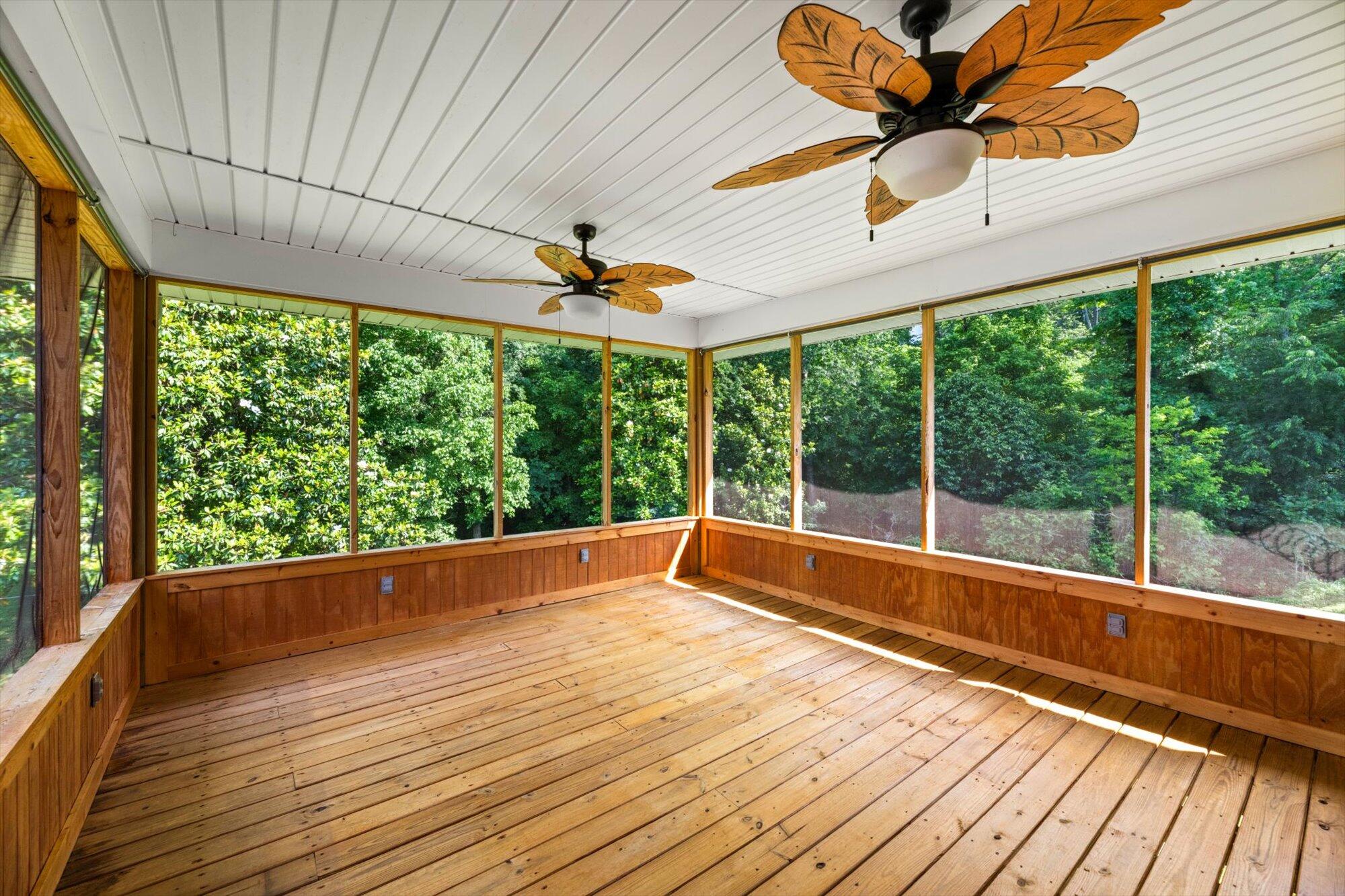1218 Woodward Park, Athens, Tennessee image 30