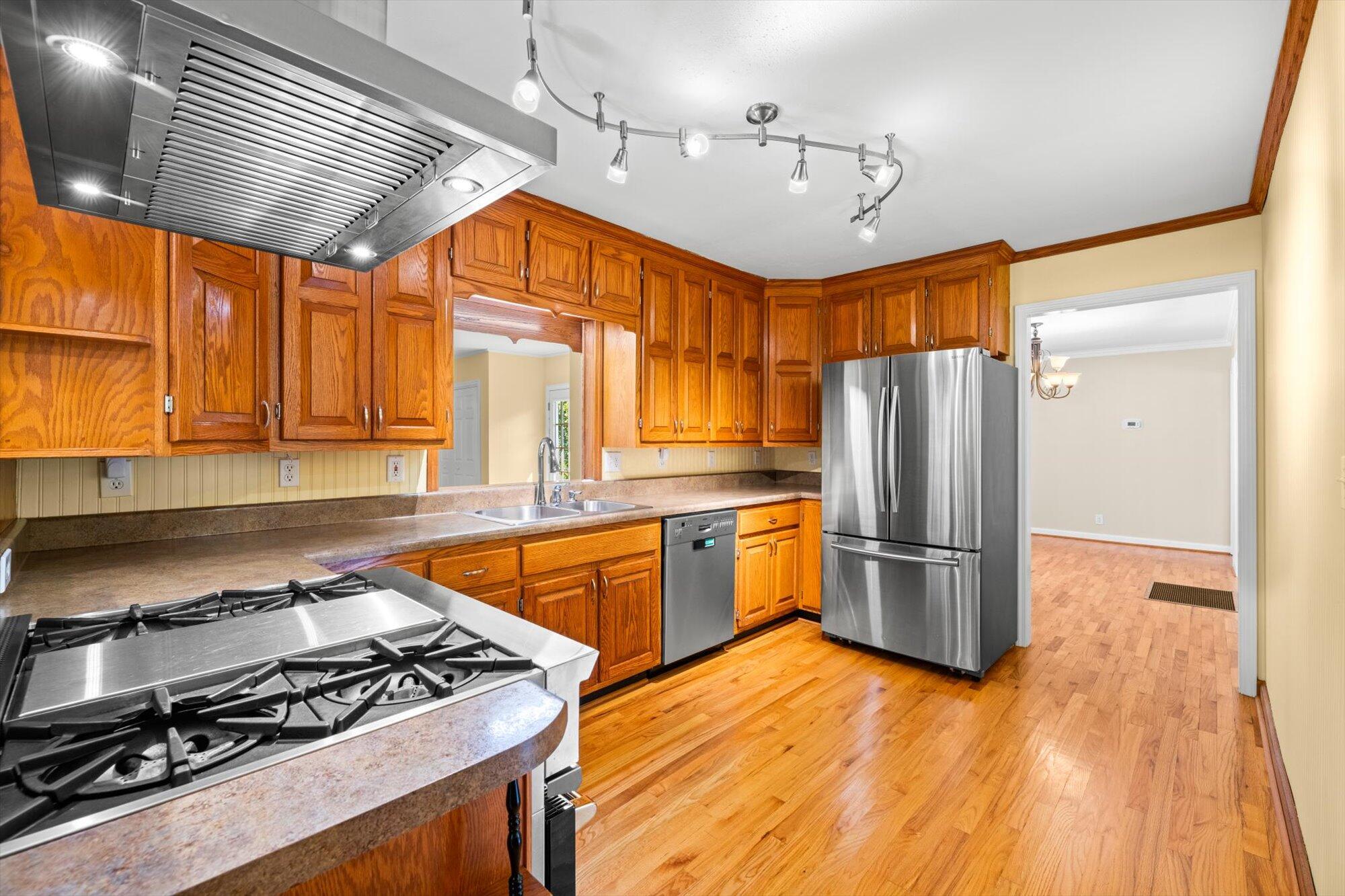 1218 Woodward Park, Athens, Tennessee image 11