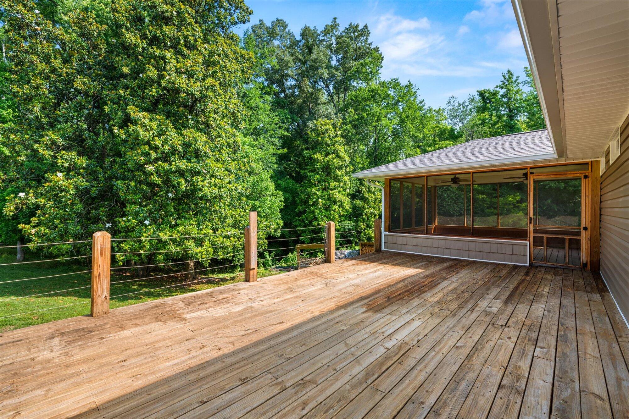 1218 Woodward Park, Athens, Tennessee image 29