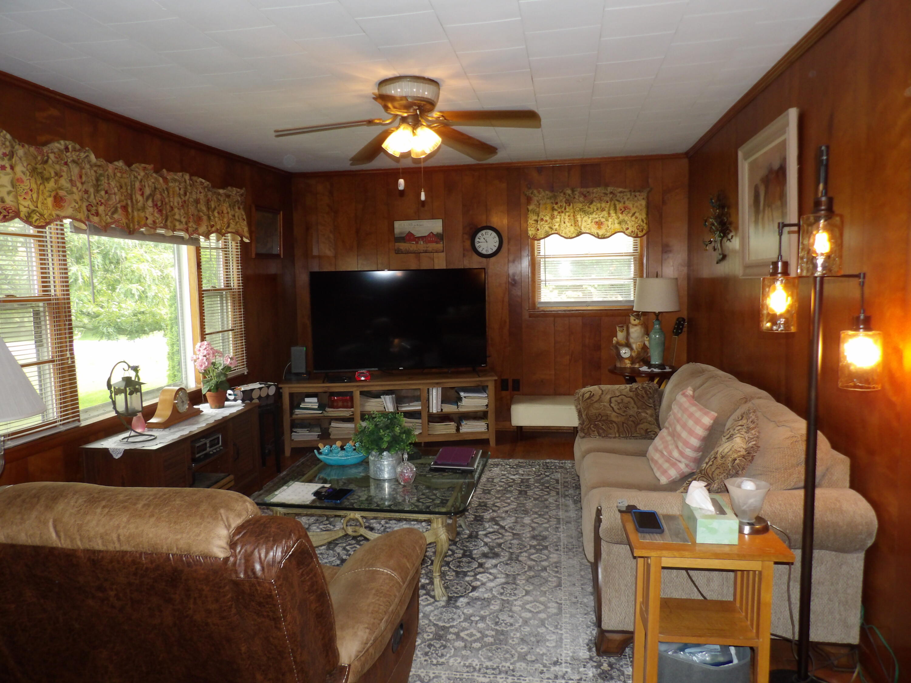 634 Bellvue Circle, Spencer, Tennessee image 28