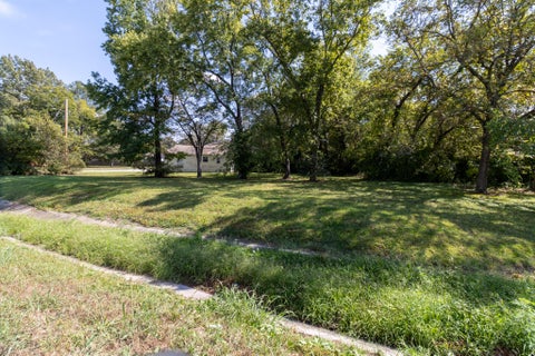 Homes For Sale - 5945 Shaw Avenue<br/> Chattanooga, TN 37421