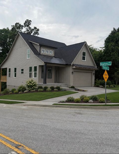 Photo of 8494 E Brainerd Road, Chattanooga, TN 37421 (MLS # 1535436)