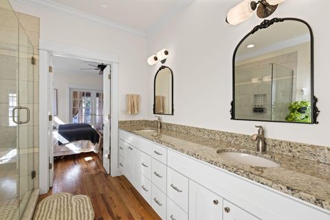 Tiny photo for 1031 Dartmouth Street, Chattanooga, TN 37405 (MLS # 1529488)