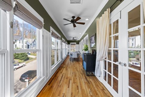 Tiny photo for 1031 Dartmouth Street, Chattanooga, TN 37405 (MLS # 1529488)