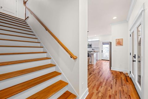 Tiny photo for 1031 Dartmouth Street, Chattanooga, TN 37405 (MLS # 1529488)