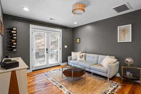 Tiny photo for 1031 Dartmouth Street, Chattanooga, TN 37405 (MLS # 1529488)