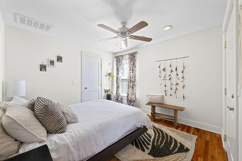 Tiny photo for 1031 Dartmouth Street, Chattanooga, TN 37405 (MLS # 1529488)