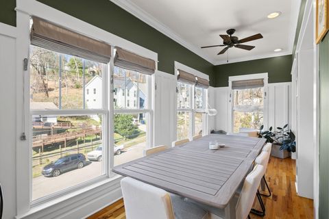 Tiny photo for 1031 Dartmouth Street, Chattanooga, TN 37405 (MLS # 1529488)