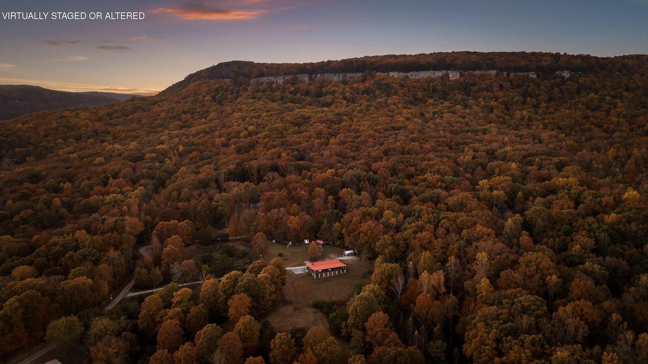 Dunlap, Tennessee 37327, United States, 3 Bedrooms Bedrooms, ,2 BathroomsBathrooms,Residential,Active,242769