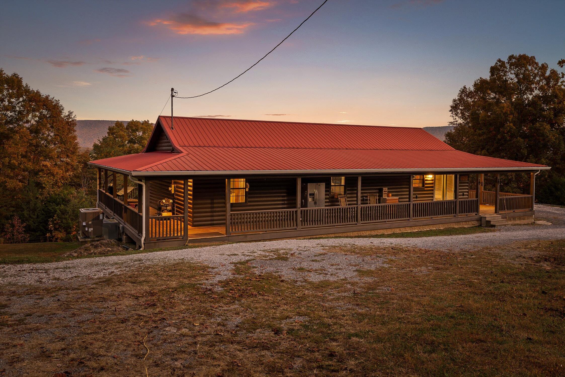 Dunlap, Tennessee 37327, United States, 3 Bedrooms Bedrooms, ,2 BathroomsBathrooms,Residential,Active,242769