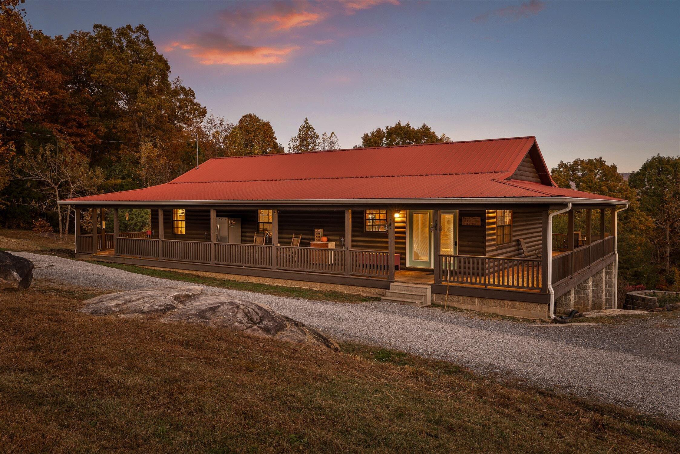 Dunlap, Tennessee 37327, United States, 3 Bedrooms Bedrooms, ,2 BathroomsBathrooms,Residential,Active,242769