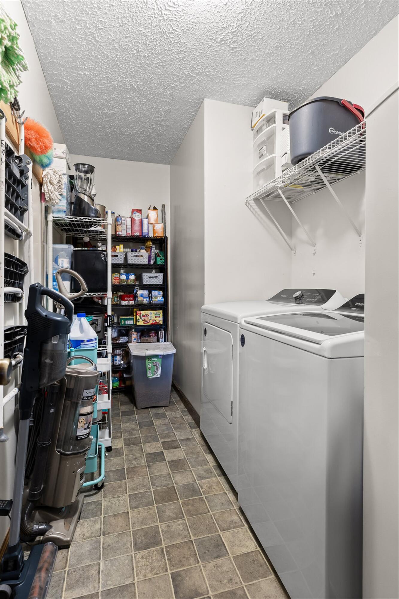 Dunlap, Tennessee 37327, United States, 3 Bedrooms Bedrooms, ,2 BathroomsBathrooms,Residential,Active,242769