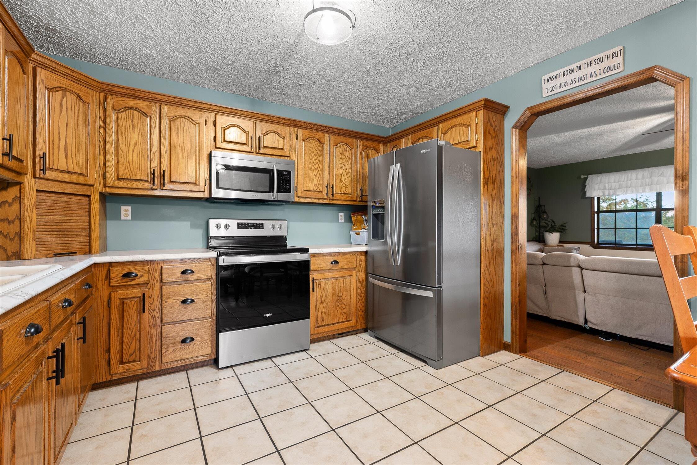 Dunlap, Tennessee 37327, United States, 3 Bedrooms Bedrooms, ,2 BathroomsBathrooms,Residential,Active,242769