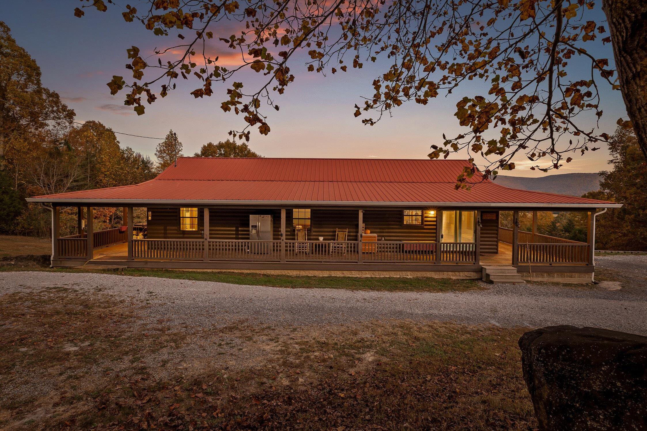 Dunlap, Tennessee 37327, United States, 3 Bedrooms Bedrooms, ,2 BathroomsBathrooms,Residential,Active,242769