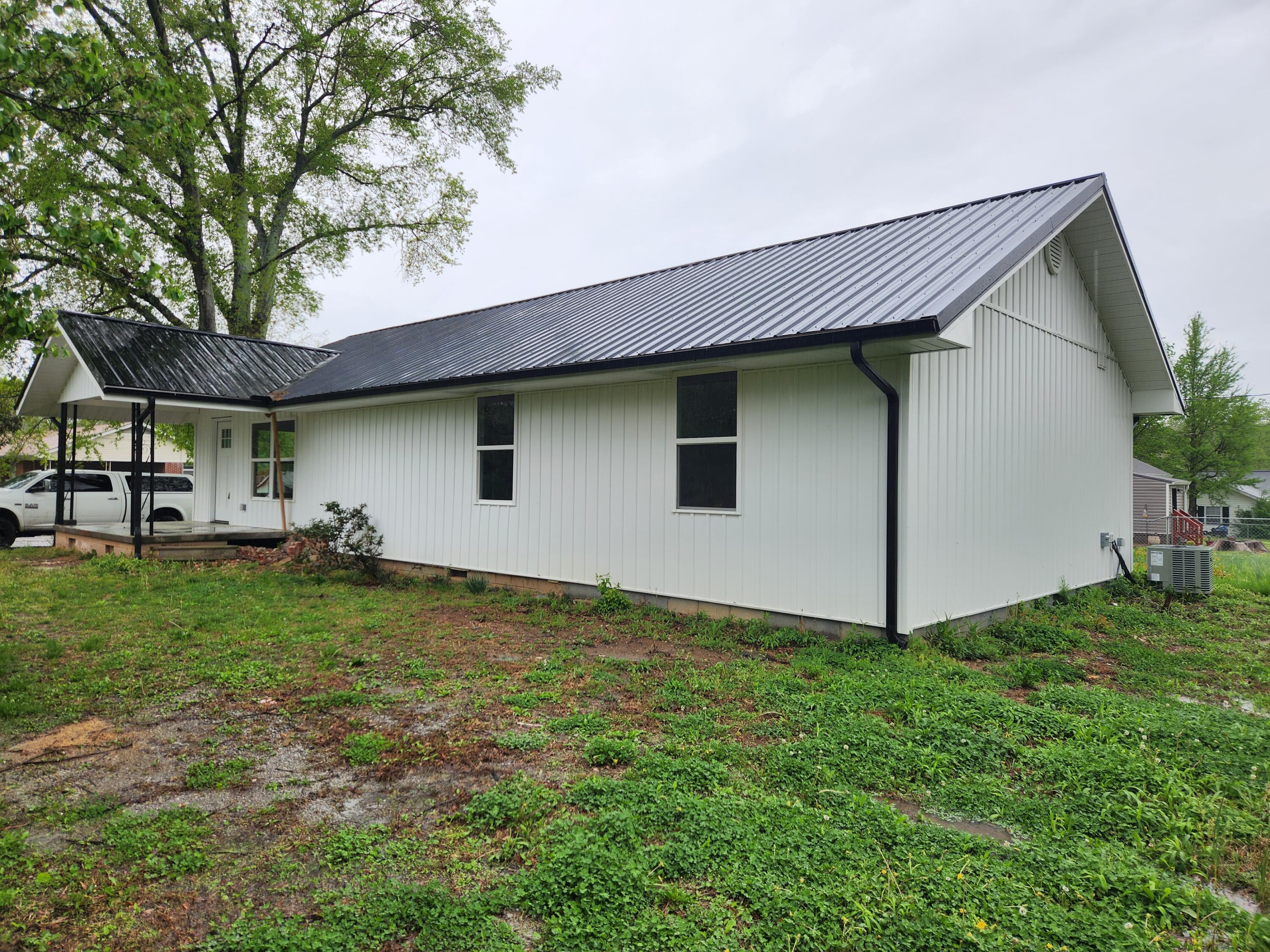 185 Carolina Avenue, Delano, Tennessee image 4
