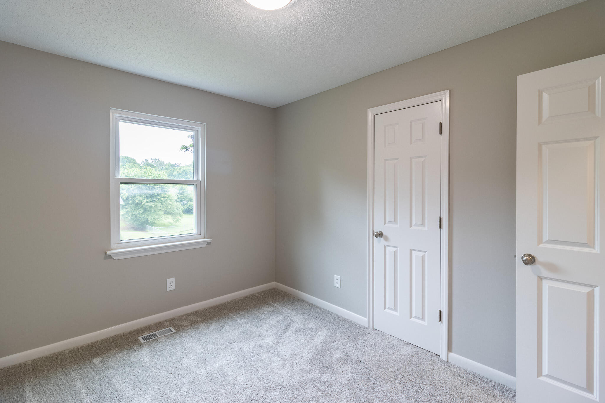 8539 Ricardo Lane, Hixson, Tennessee image 14
