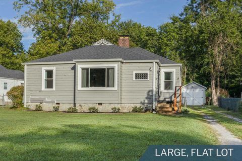 Photo of 303 Shawnee Trail, Chattanooga, TN 37411 (MLS # 1533292)