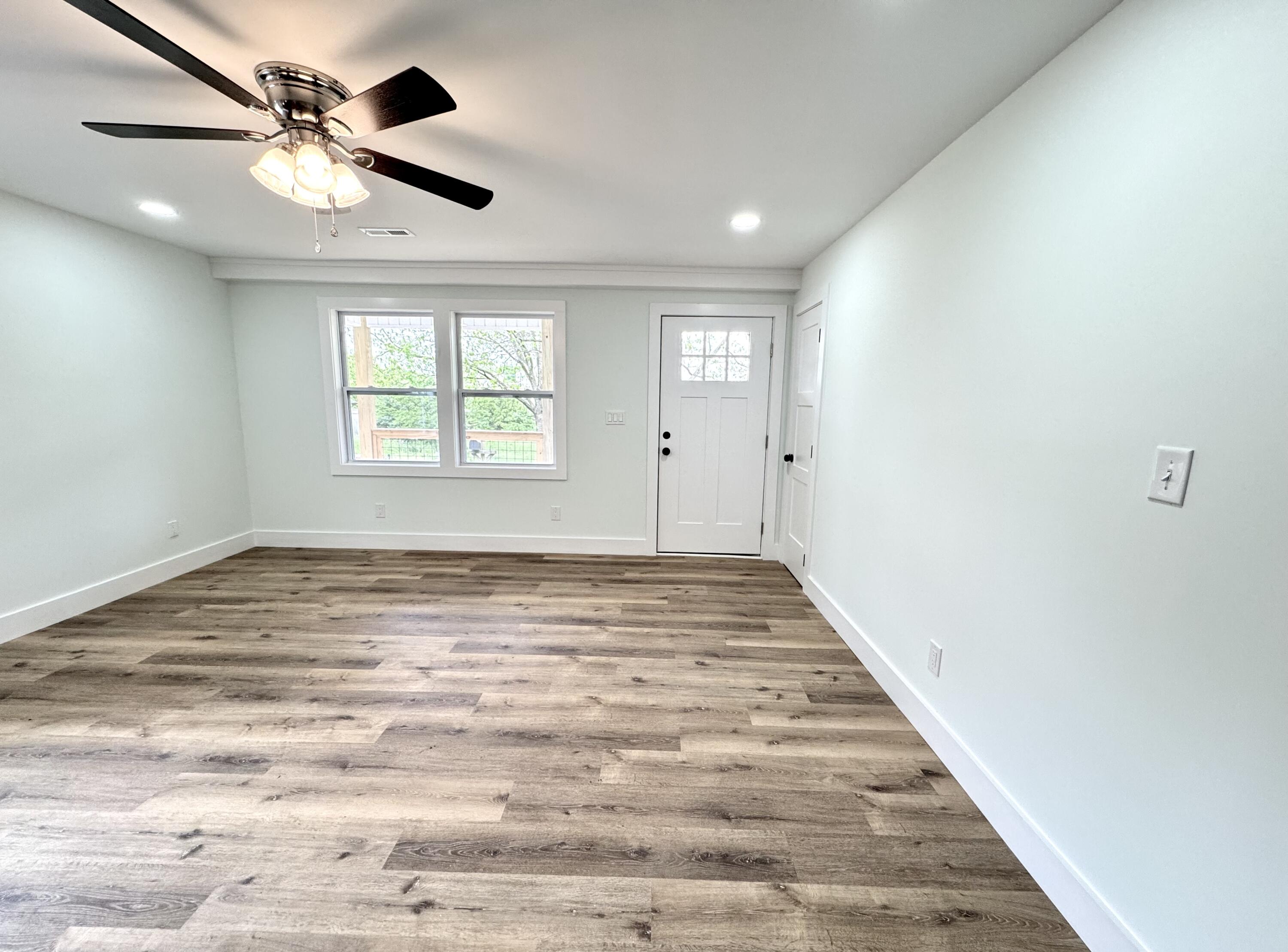 210 Spruce Street, Athens, Tennessee image 8