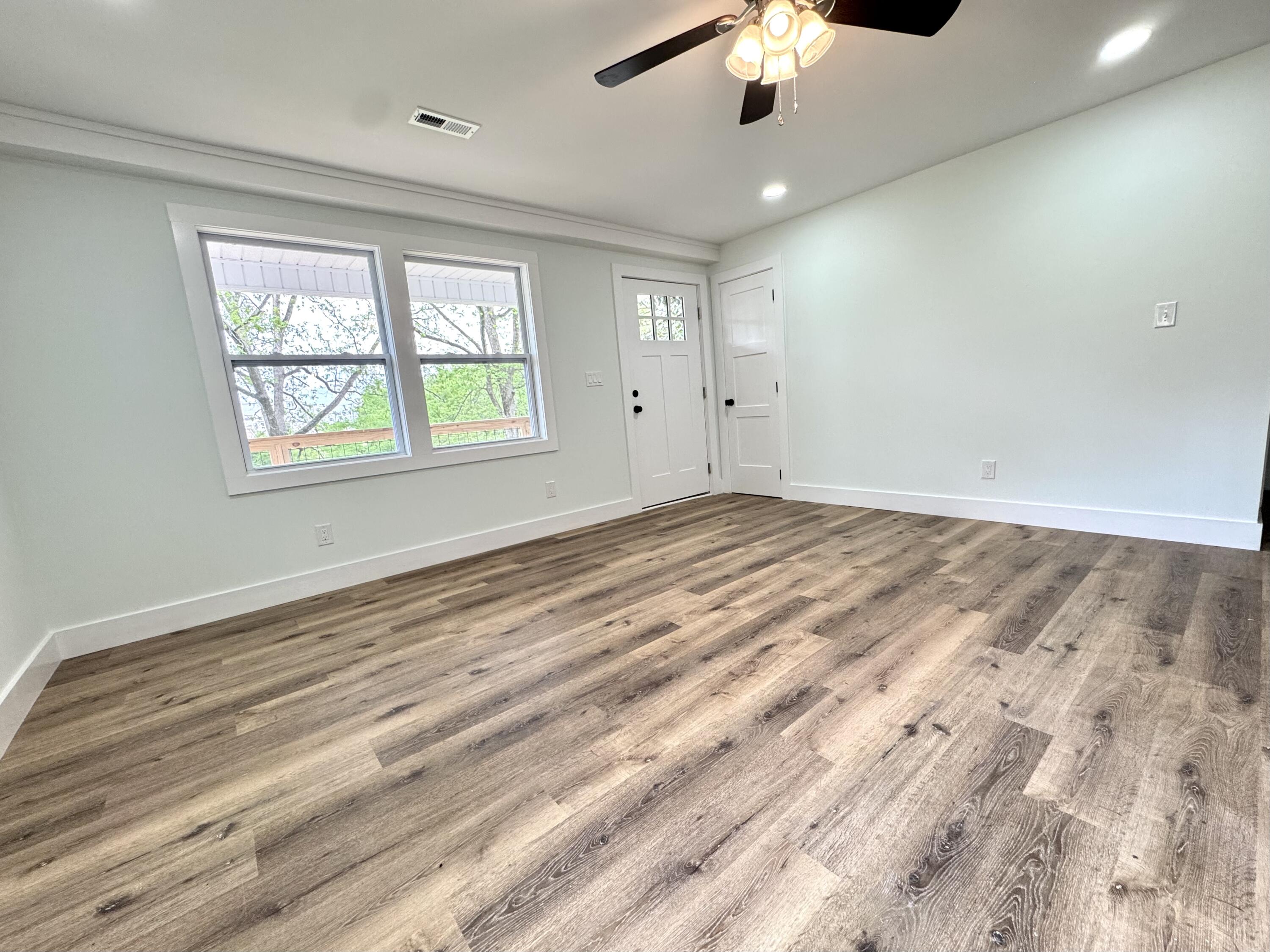 210 Spruce Street, Athens, Tennessee image 10