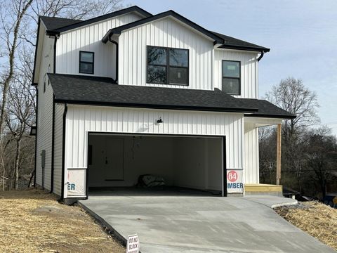 Photo of 541 Tree Top Lane, Hixson, TN 37343 (MLS # 1527607)
