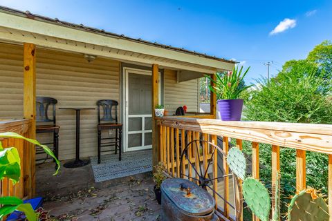 Tiny photo for 407 Colville Street, Chattanooga, TN 37405 (MLS # 1521911)