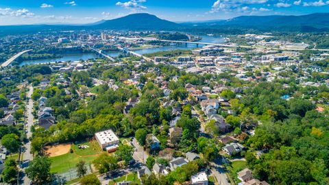 Tiny photo for 407 Colville Street, Chattanooga, TN 37405 (MLS # 1521911)