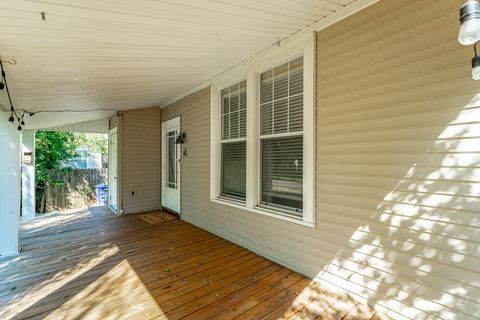 Tiny photo for 407 Colville Street, Chattanooga, TN 37405 (MLS # 1521911)