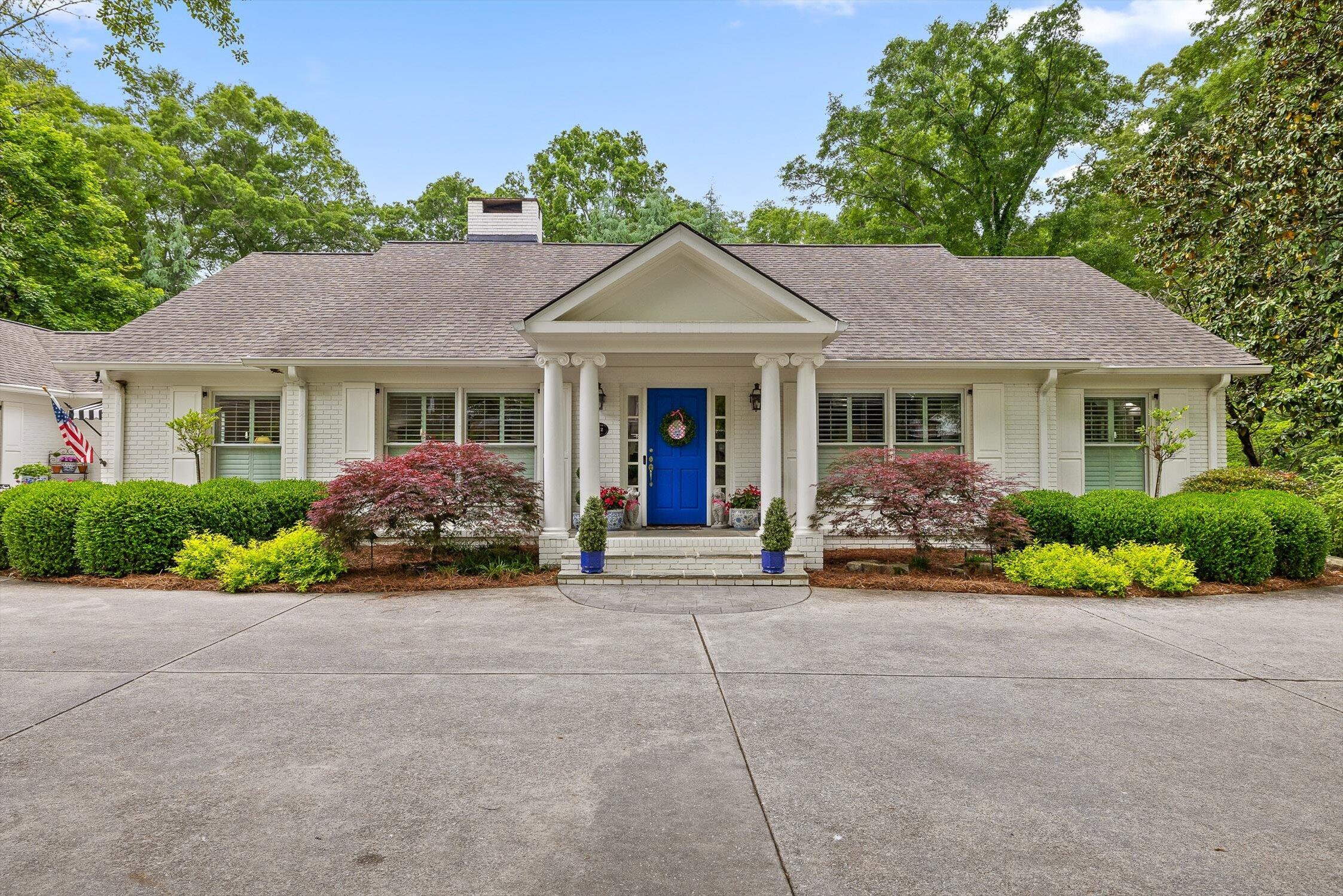 302 Gordon Street, Chickamauga, Georgia image 1