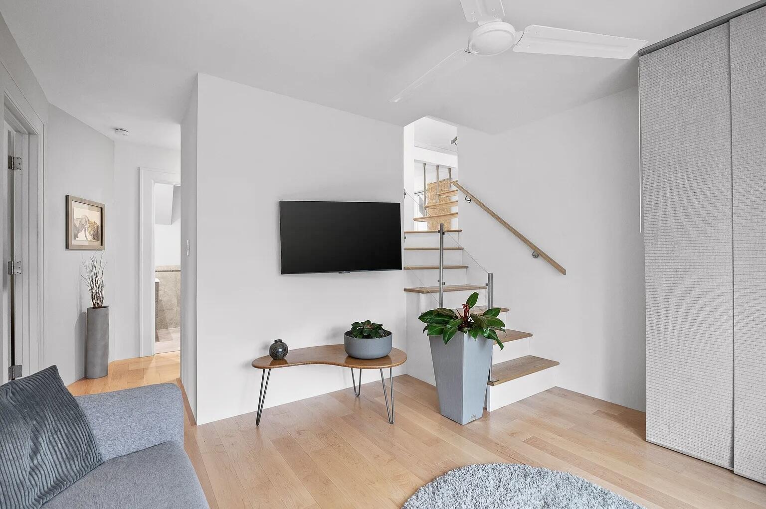 Ringgold, Georgia 30736, United States, 1 Bedroom Bedrooms, ,2 BathroomsBathrooms,Residential,Active,189989