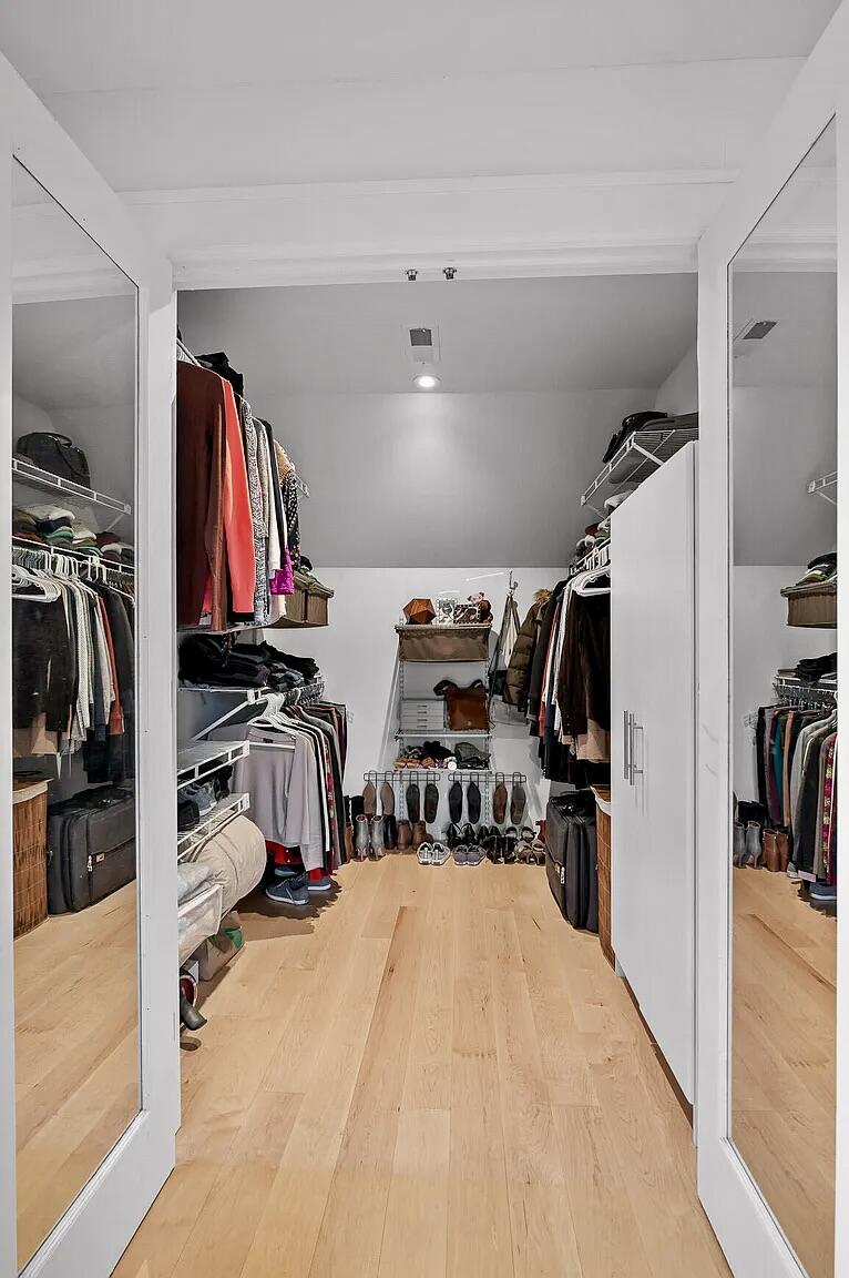 Ringgold, Georgia 30736, United States, 1 Bedroom Bedrooms, ,2 BathroomsBathrooms,Residential,Active,189989