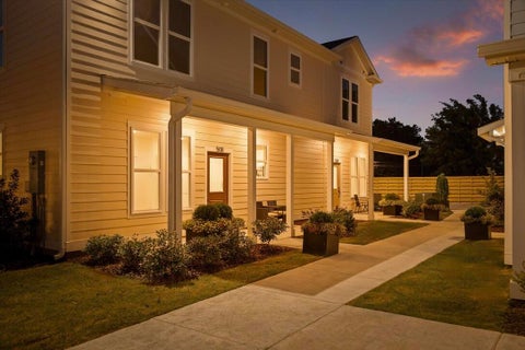 Photo of 3605 Hodley Avenue, Chattanooga, TN 37410 (MLS # 1543126)