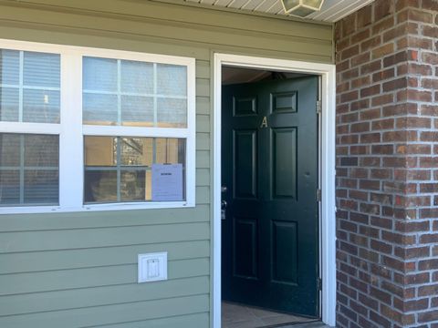Photo of 1207 Holly Avenue, South Pittsburg, TN 37380 (MLS # 1533370)