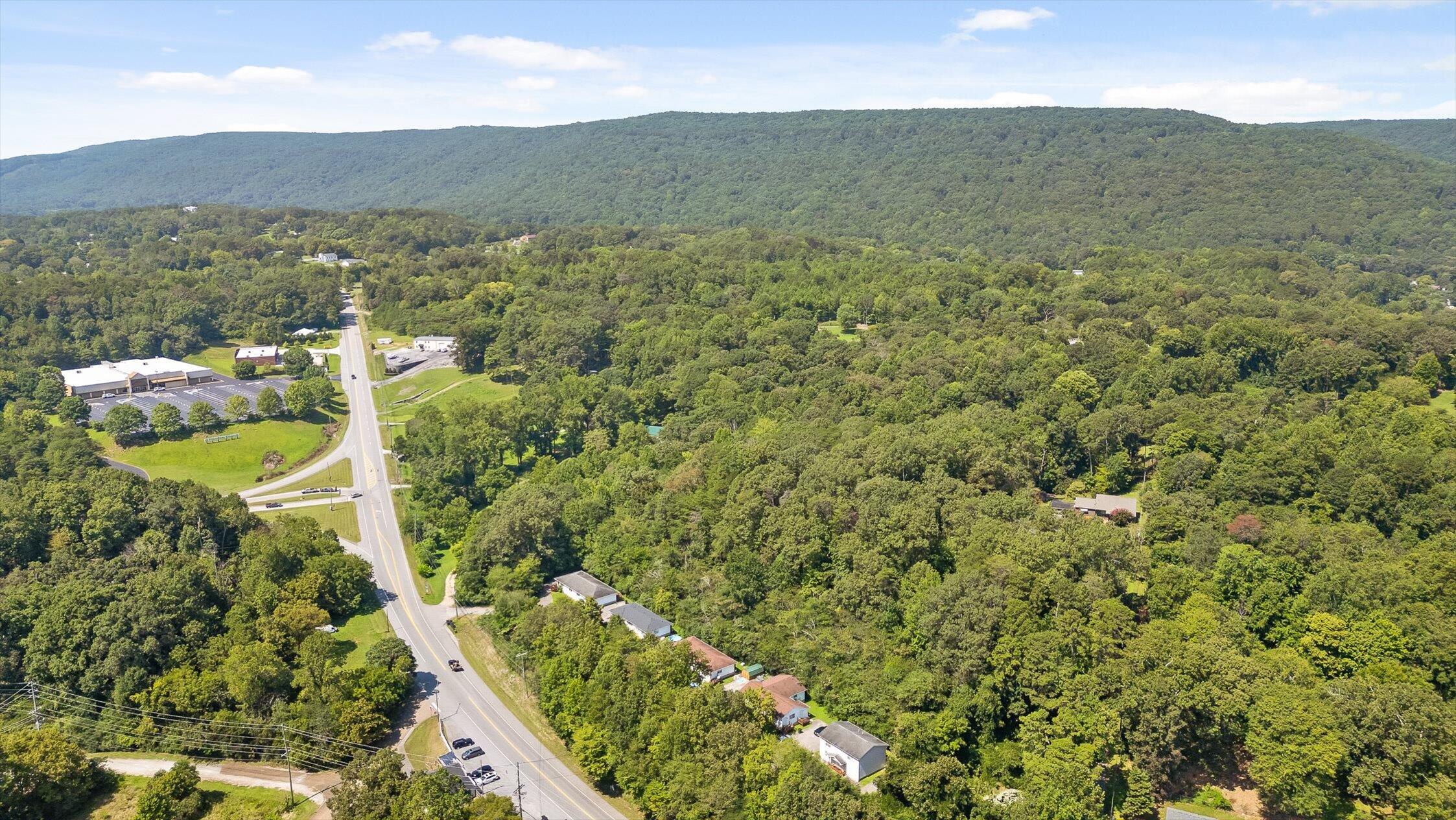 Soddy Daisy, Tennessee 37379, United States, 4 Bedrooms Bedrooms, ,2 BathroomsBathrooms,Residential,Active,218833