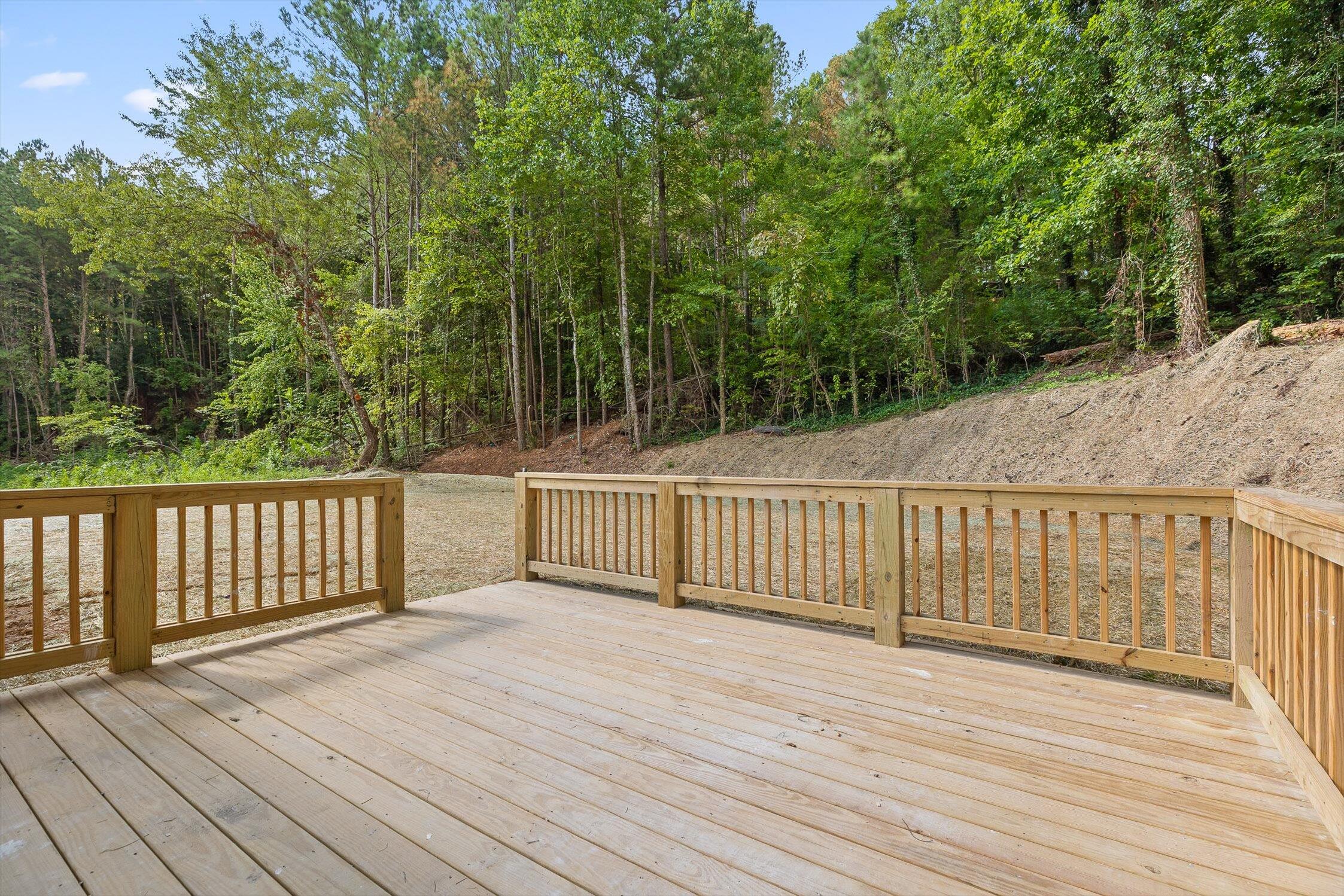 Chattanooga, Tennessee 37421, United States, 3 Bedrooms Bedrooms, ,3 BathroomsBathrooms,Residential,Active,188135