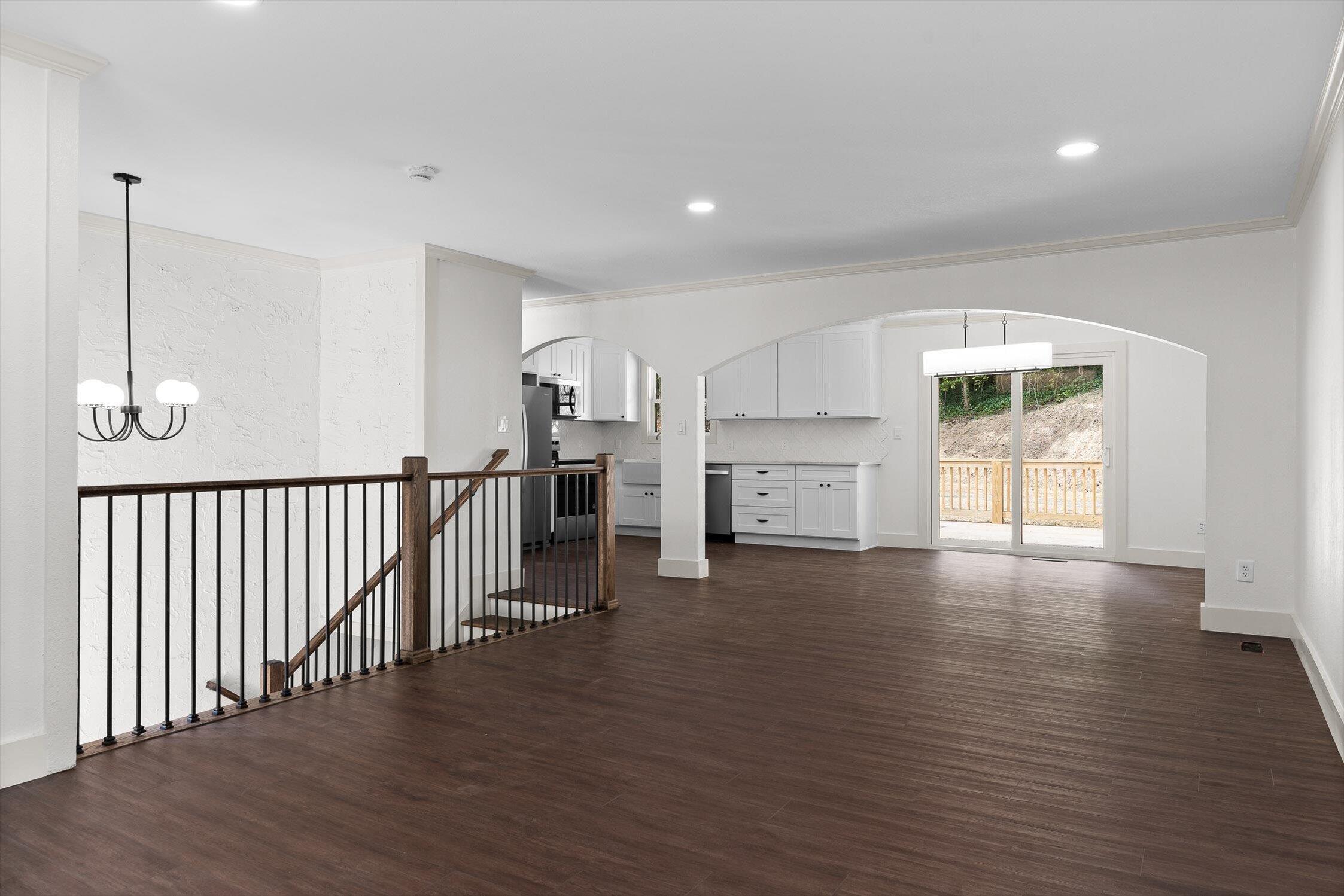 Chattanooga, Tennessee 37421, United States, 3 Bedrooms Bedrooms, ,3 BathroomsBathrooms,Residential,Active,188135