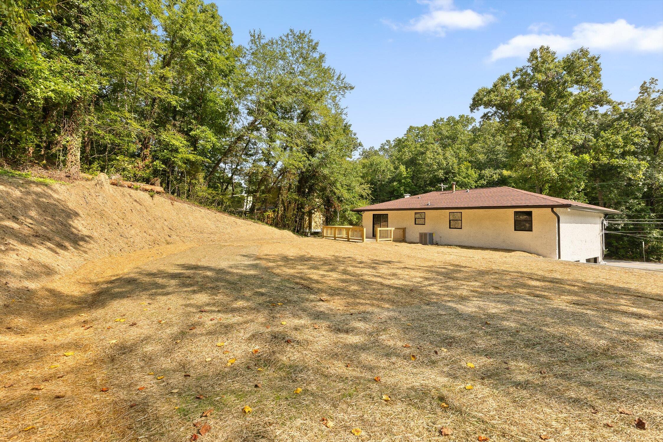 Chattanooga, Tennessee 37421, United States, 3 Bedrooms Bedrooms, ,3 BathroomsBathrooms,Residential,Active,188135