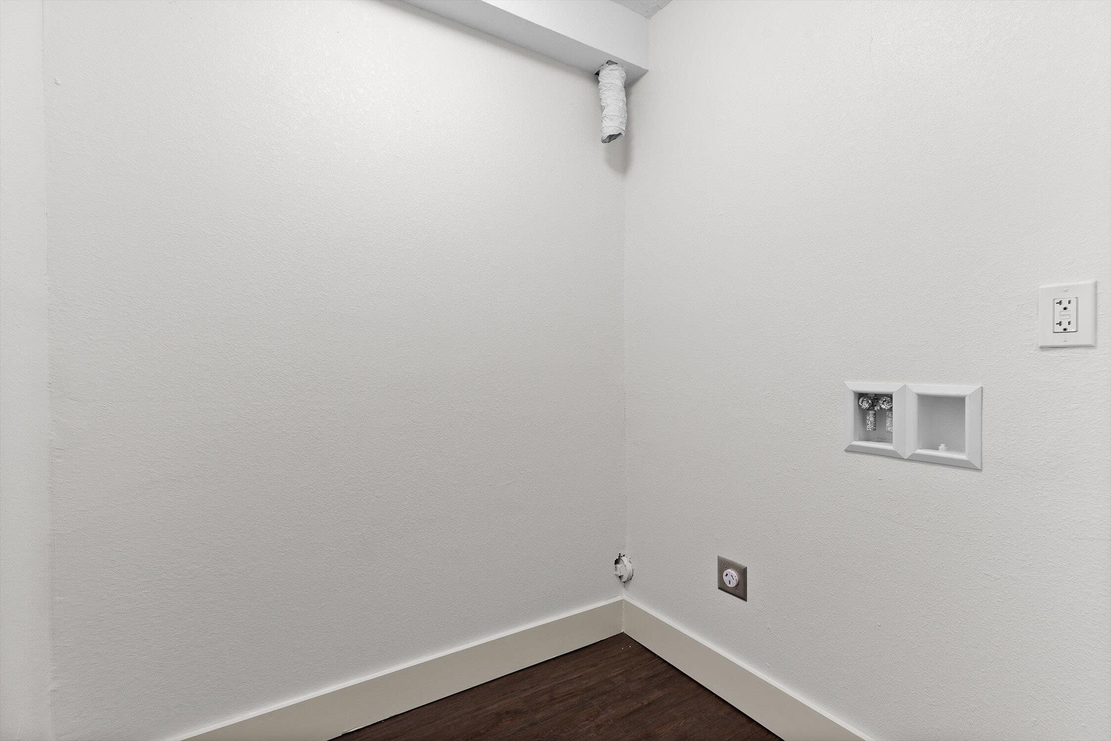 Chattanooga, Tennessee 37421, United States, 3 Bedrooms Bedrooms, ,3 BathroomsBathrooms,Residential,Active,188135